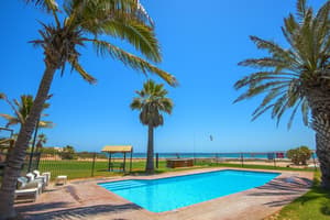 thumbnail: Outdoor pool