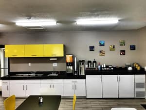 thumbnail: Restaurant