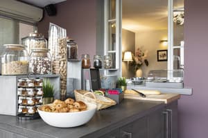 thumbnail: Breakfast buffet