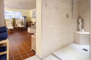 thumbnail: Sauna