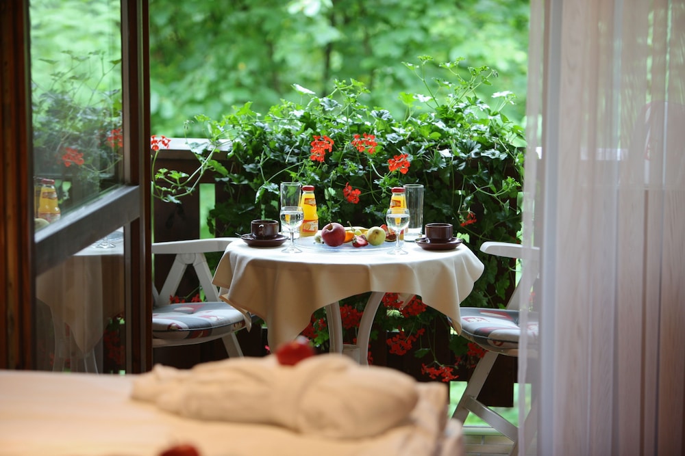 Restaurant-cafeteria