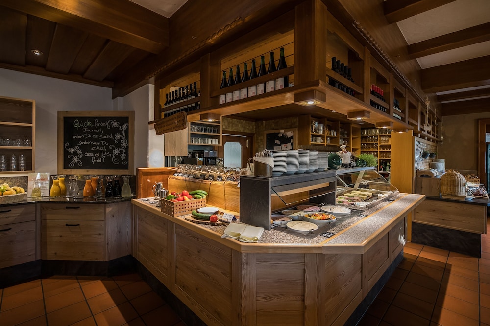 Restaurant-cafeteria