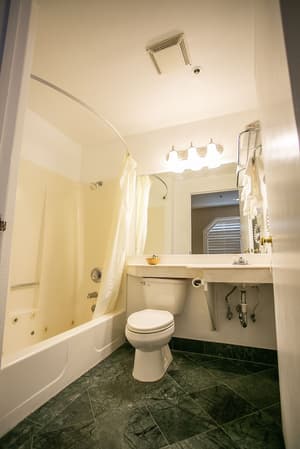 thumbnail: Bathroom shower
