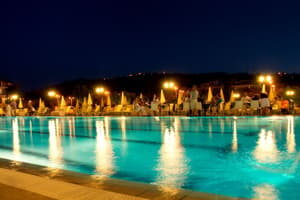thumbnail: Pool