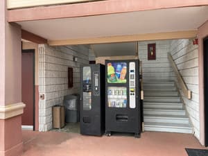 thumbnail: Vending machine