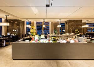 thumbnail: Breakfast area