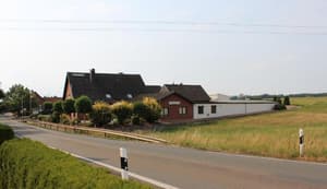 thumbnail: Exterior