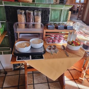 thumbnail: Breakfast buffet