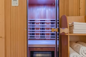 thumbnail: Interior