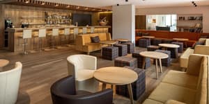 thumbnail: Bar (on property)