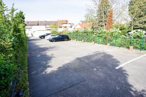 thumbnail: Parking