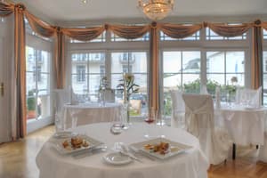 thumbnail: In-room dining