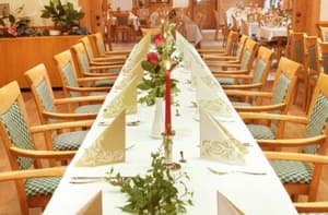 thumbnail: Banquet hall