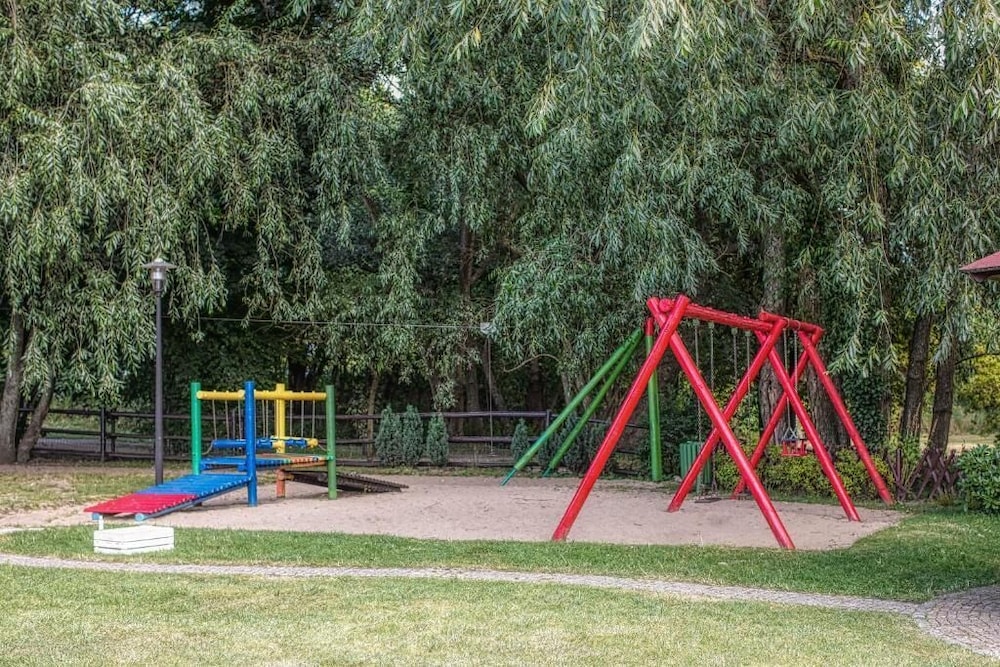 Children's play area - outdoor