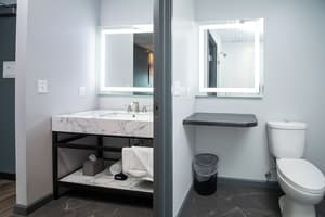thumbnail: Bathroom