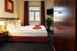 thumbnail: Room