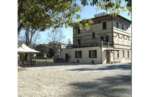 thumbnail: Exterior