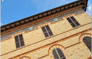thumbnail: Exterior