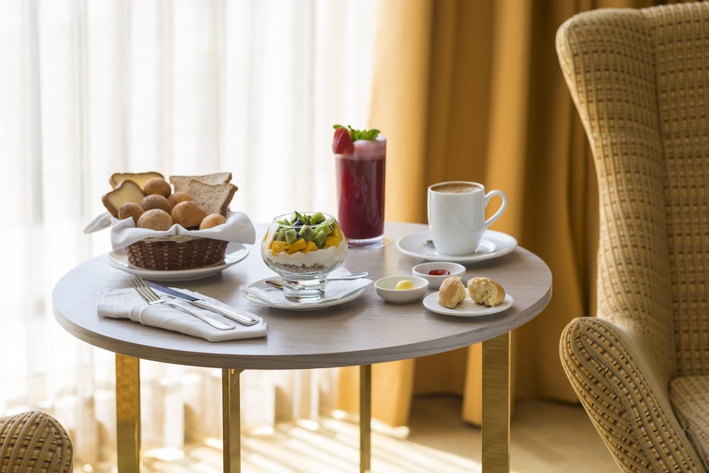 In-room dining