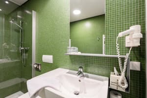 thumbnail: Bathroom shower