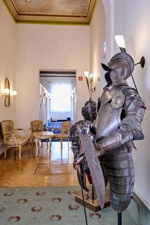 thumbnail: Interior