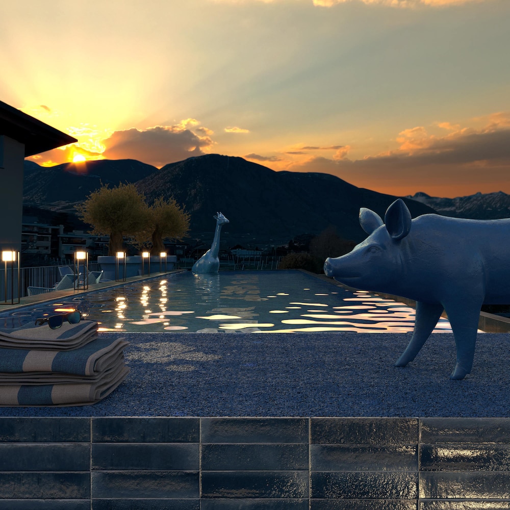 Rooftop pool