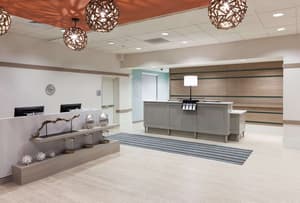 thumbnail: Business center