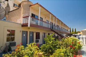 thumbnail: General view