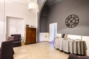 thumbnail: Interior