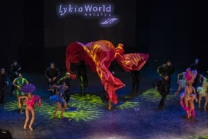 thumbnail: Theater show