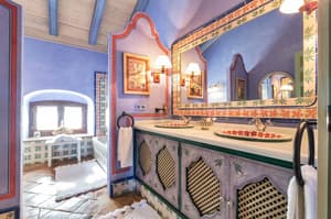 thumbnail: General view
