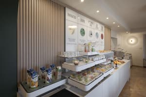 thumbnail: Breakfast buffet