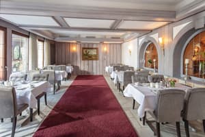 thumbnail: Restaurant