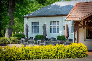 thumbnail: Exterior
