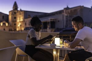thumbnail: Bar (on property)