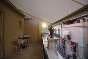 thumbnail: Terrace/patio