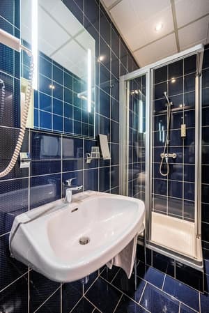 thumbnail: Bathroom