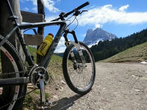 thumbnail: Bicycling