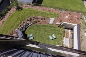 thumbnail: Front of property