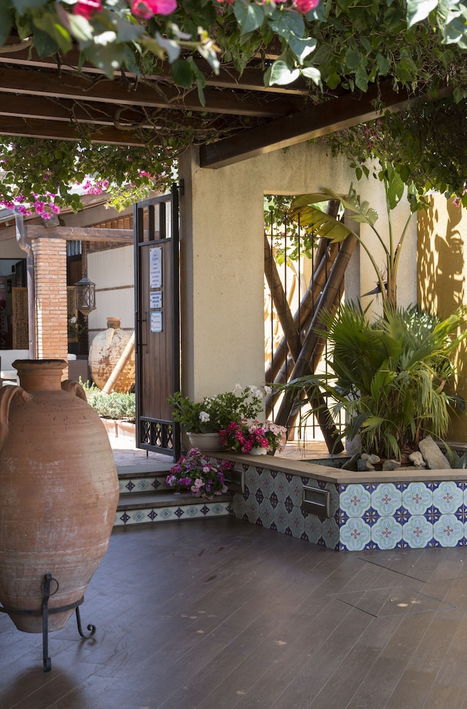 Courtyard