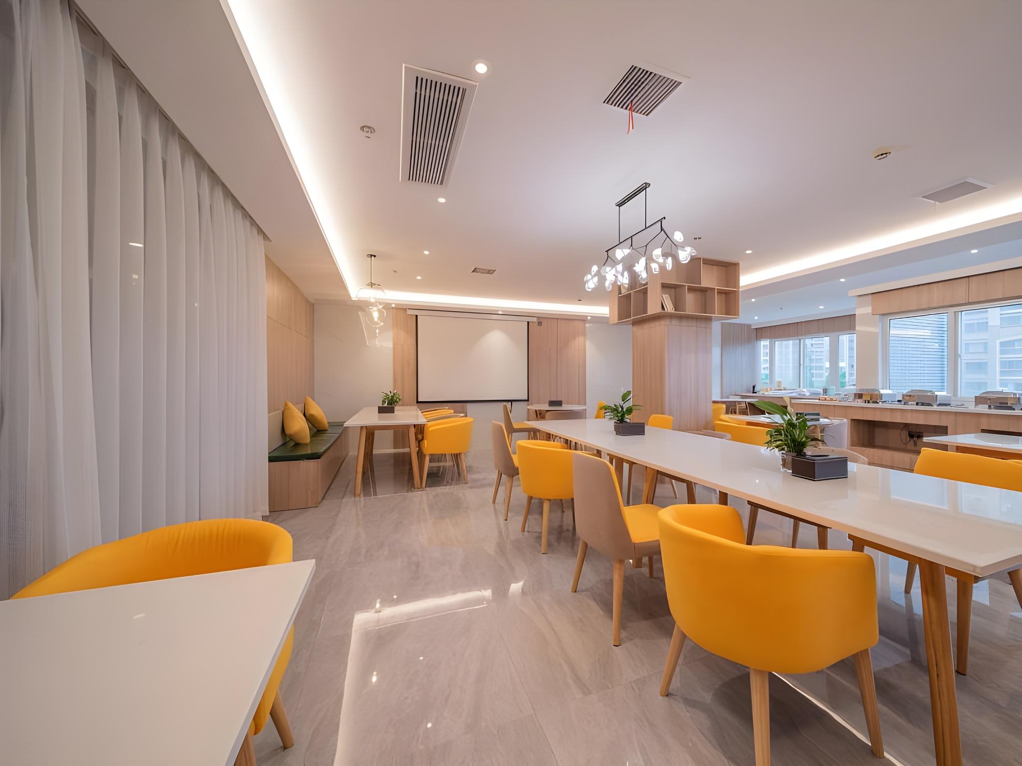 Restaurant-cafeteria