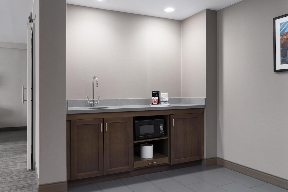 Minibar
