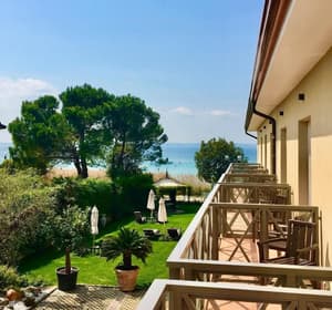 thumbnail: Terrace/patio