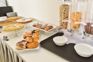 thumbnail: Breakfast buffet
