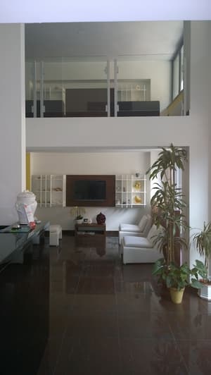 thumbnail: Lobby sitting area