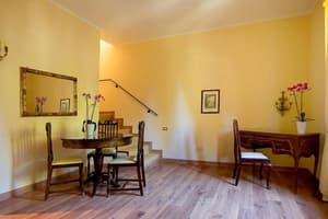 thumbnail: Interior detail