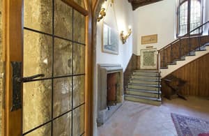 thumbnail: Staircase