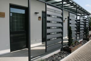 thumbnail: Exterior