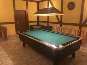 thumbnail: Billiards