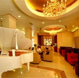 Enshi_International_Hotel_-_Enshi-Enshi-Hotelhalle-1-568067.jpg